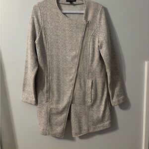 155C Banana Republic Gray Herringbone zip sweater